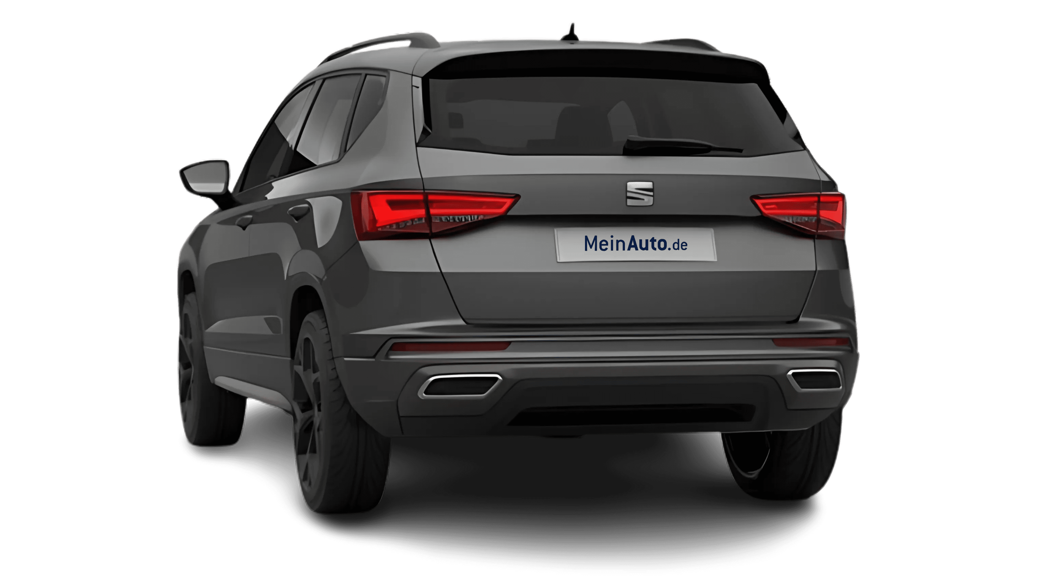 Schräge Heckansicht auf einen SEAT Ateca, freigestellt