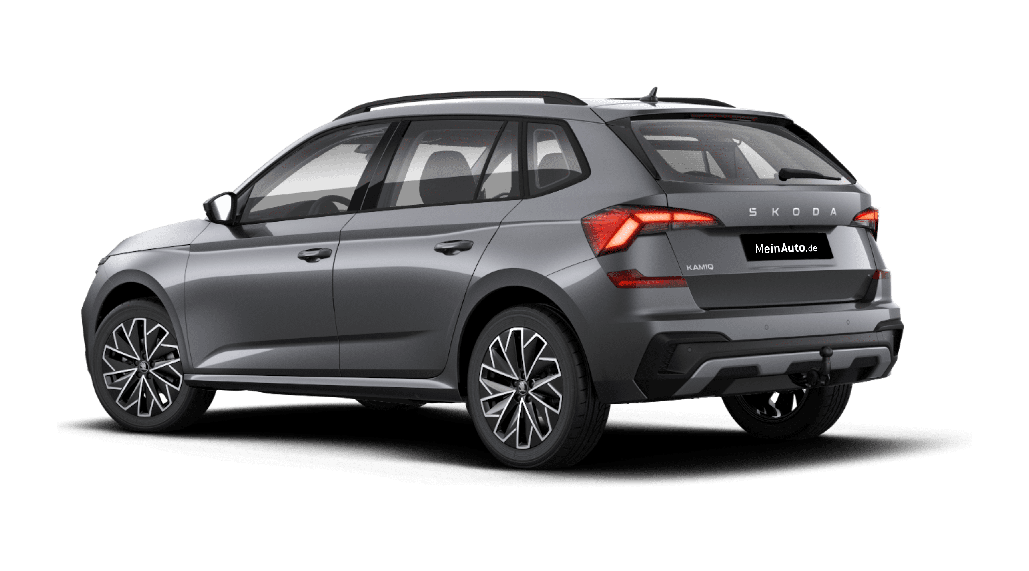 Schräge Heckansicht eines Skoda Kamiq, freigestellt