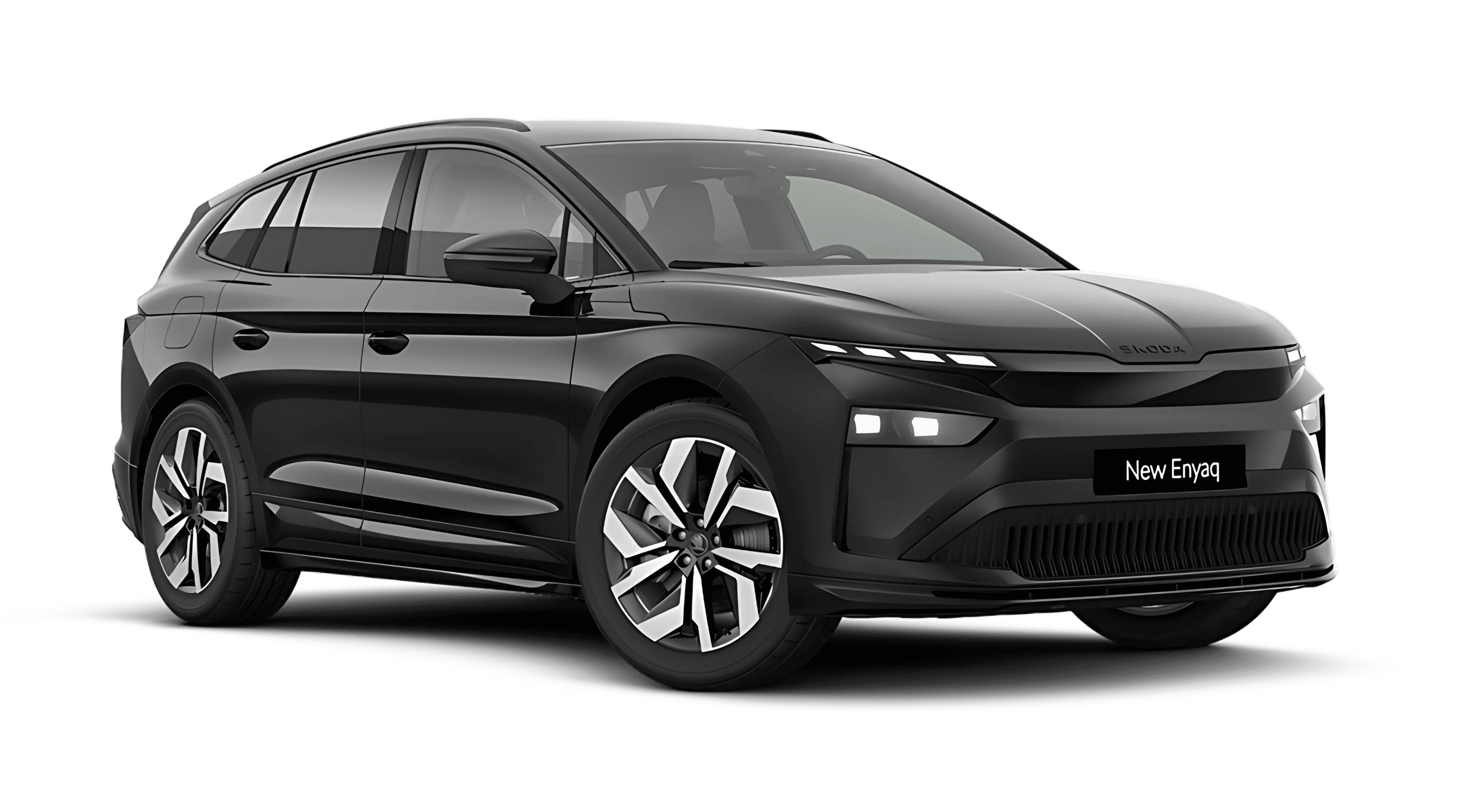 Schräge Frontansicht auf einen Skoda ENYAQ, freigestellt