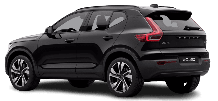 Schräge Heckansicht auf einen Volvo XC40, freigestellt
