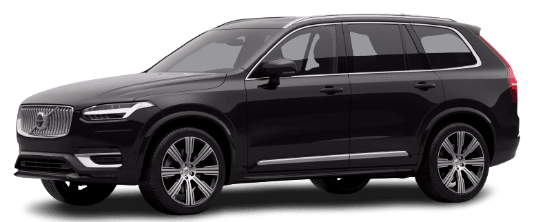 Schräge Frontansicht auf einen Volvo XC90, freigestellt