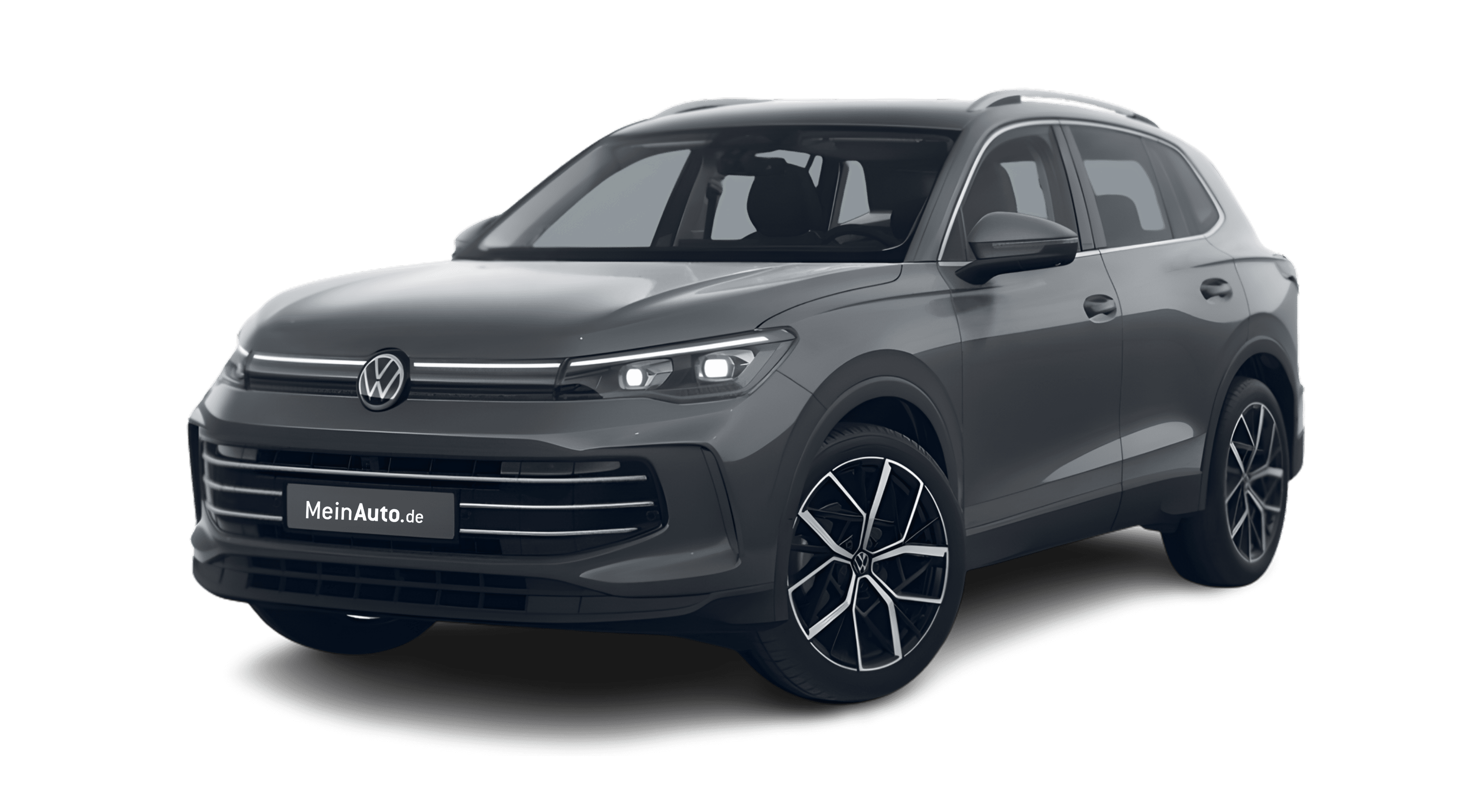 Schräge Frontansicht eines Volkswagen Tiguan, freigestellt