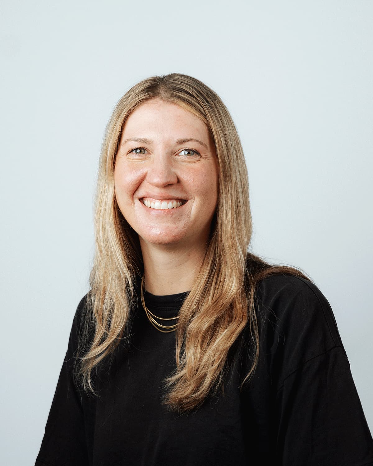 Mitarbeiterbild Annika van der Beek