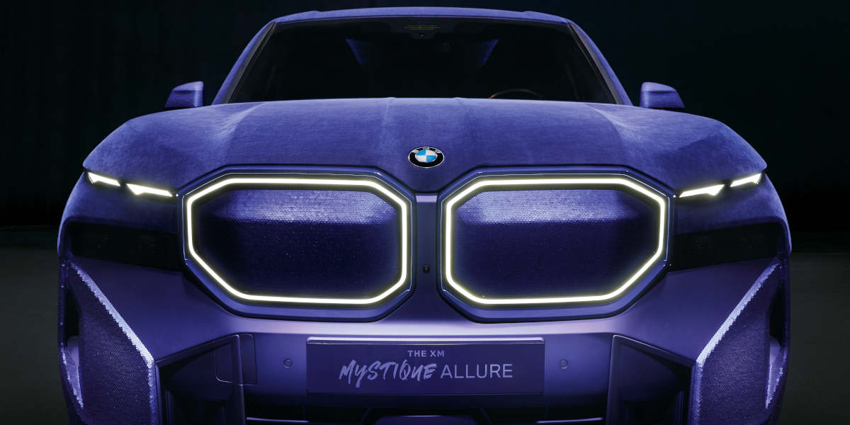 BMW XM Mystique Allure: Weltpremiere mit Supermodel