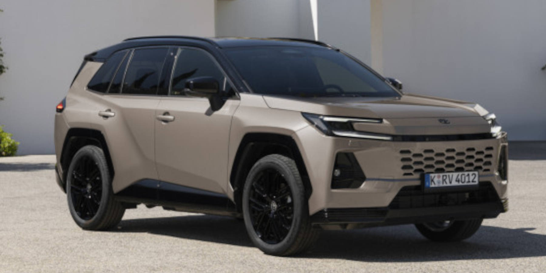 Toyota RAV4 seitliche Frontansicht