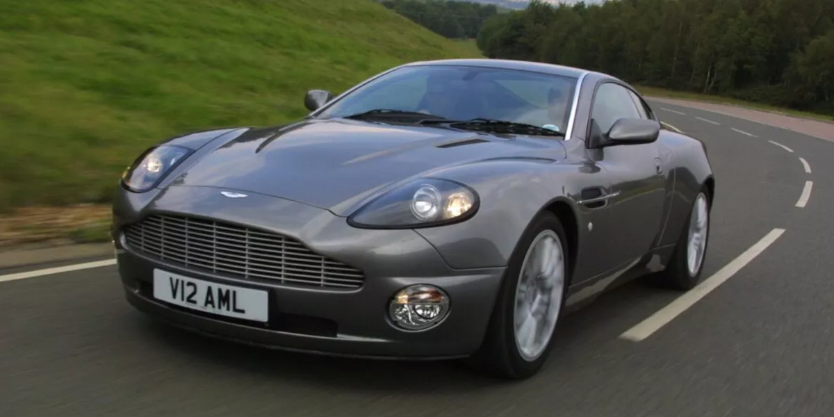 Aston Martin V12 Vanquish