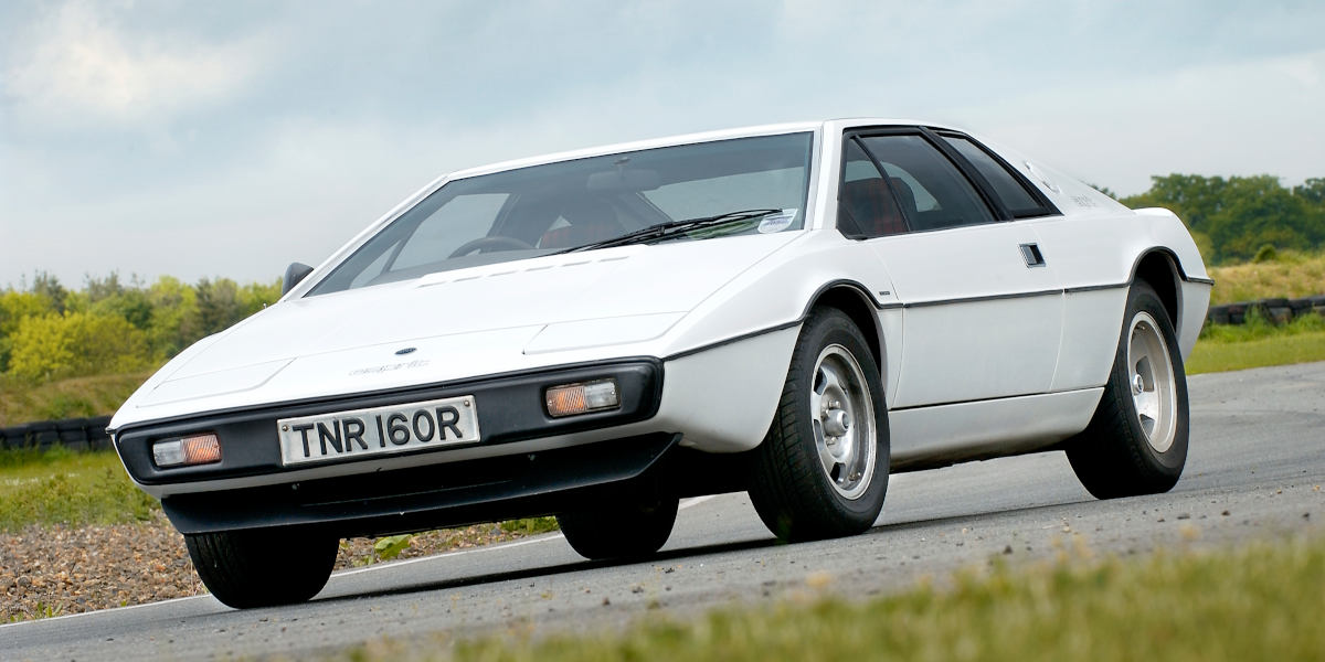 Lotus Esprit Turbo 2.2