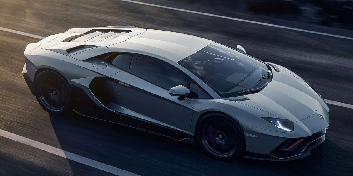 Lamborghini Revuelto