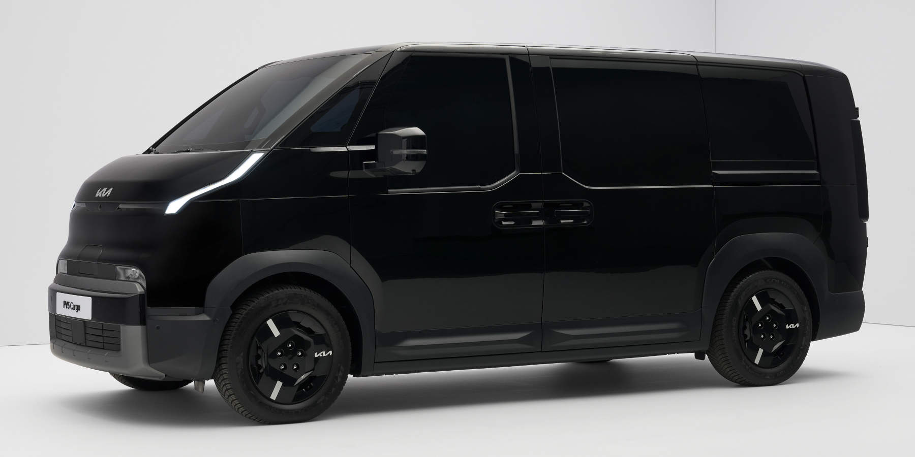 News | Kia PV5 Cargo: Elektrotransporter mit Baukasten