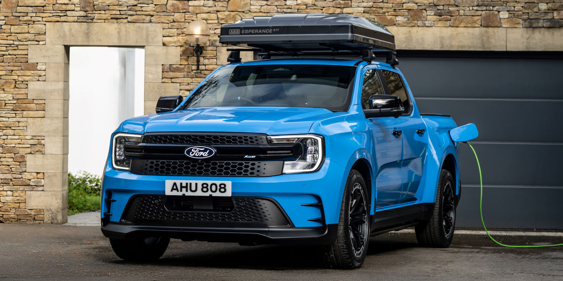 News | Ford MS-RT: Sportliche Nutzfahrzeuge mit Plug-in-Hybrid