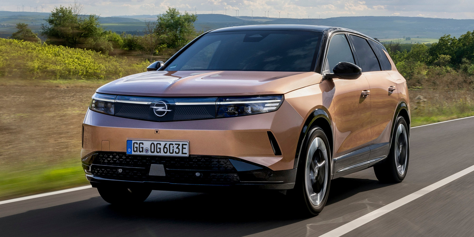 News | Opel Grandland Electric Long Range: Knapp 700 Kilometer ohne Ladestopp