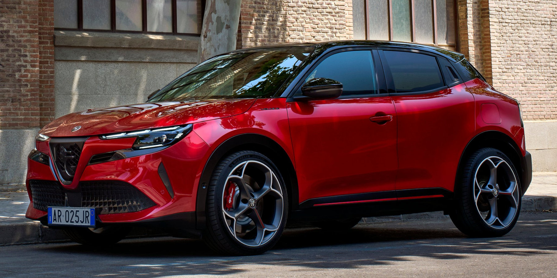 News | Alfa Romeo Junior im Modelljahr 2026: Neue Varianten, bekannte Stärken