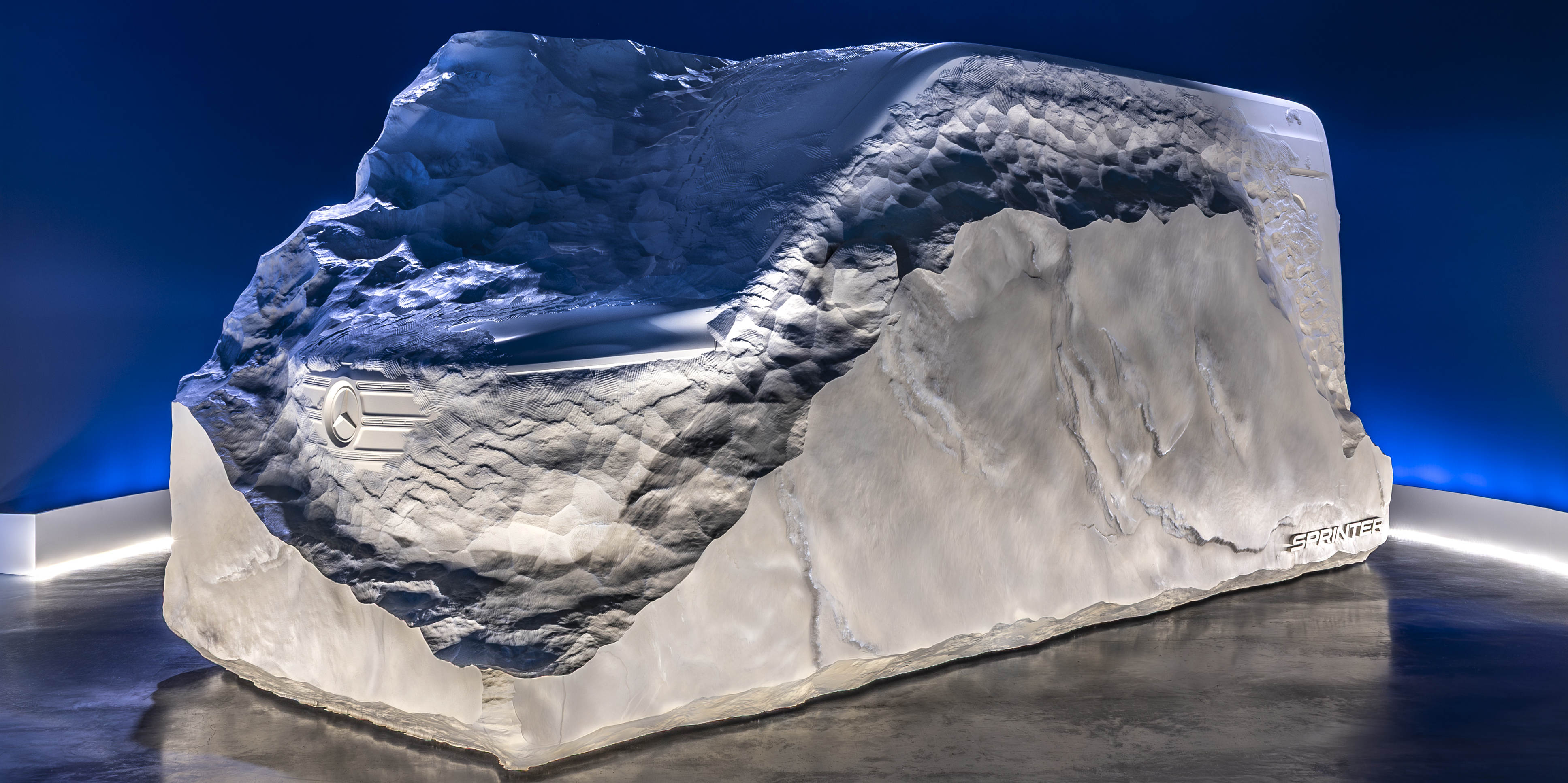 News | Neuer Mercedes-Benz Transporter: Der Sprinter aus dem Stein