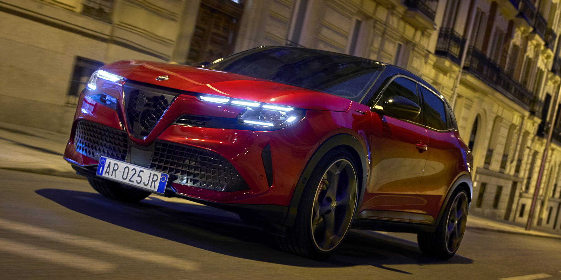 News | Neuer Alfa Romeo Junior: Sportlicher Einstieg in die Kompakt-SUV-Klasse