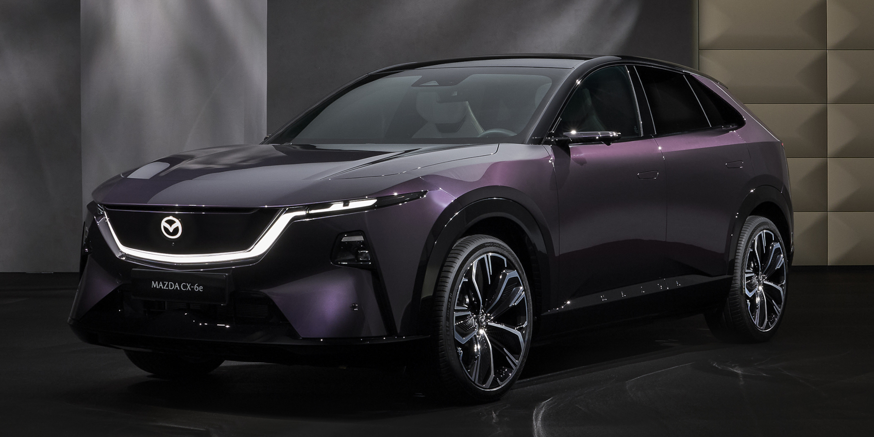 News | Mazda CX-6e geht an den Start: Einstiegpreis liegt bei 49.990 Euro