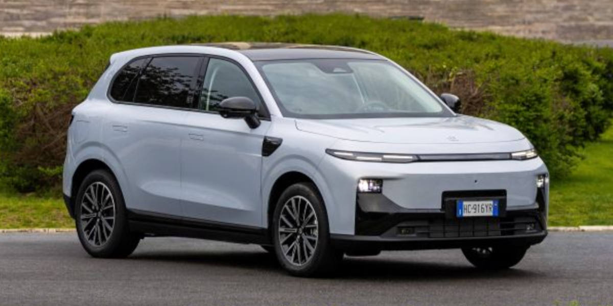News | Leapmotor B10: Hybrid-SUV mit 900 km Reichweite geht an den Start