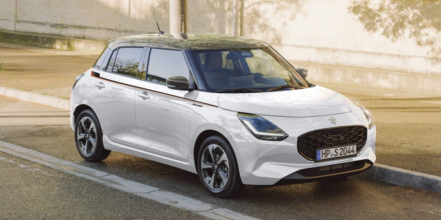 News | Suzuki X-ITE-Sondermodelle: Orange-schwarze Feinheiten für Swift, Vitara und S-Cross