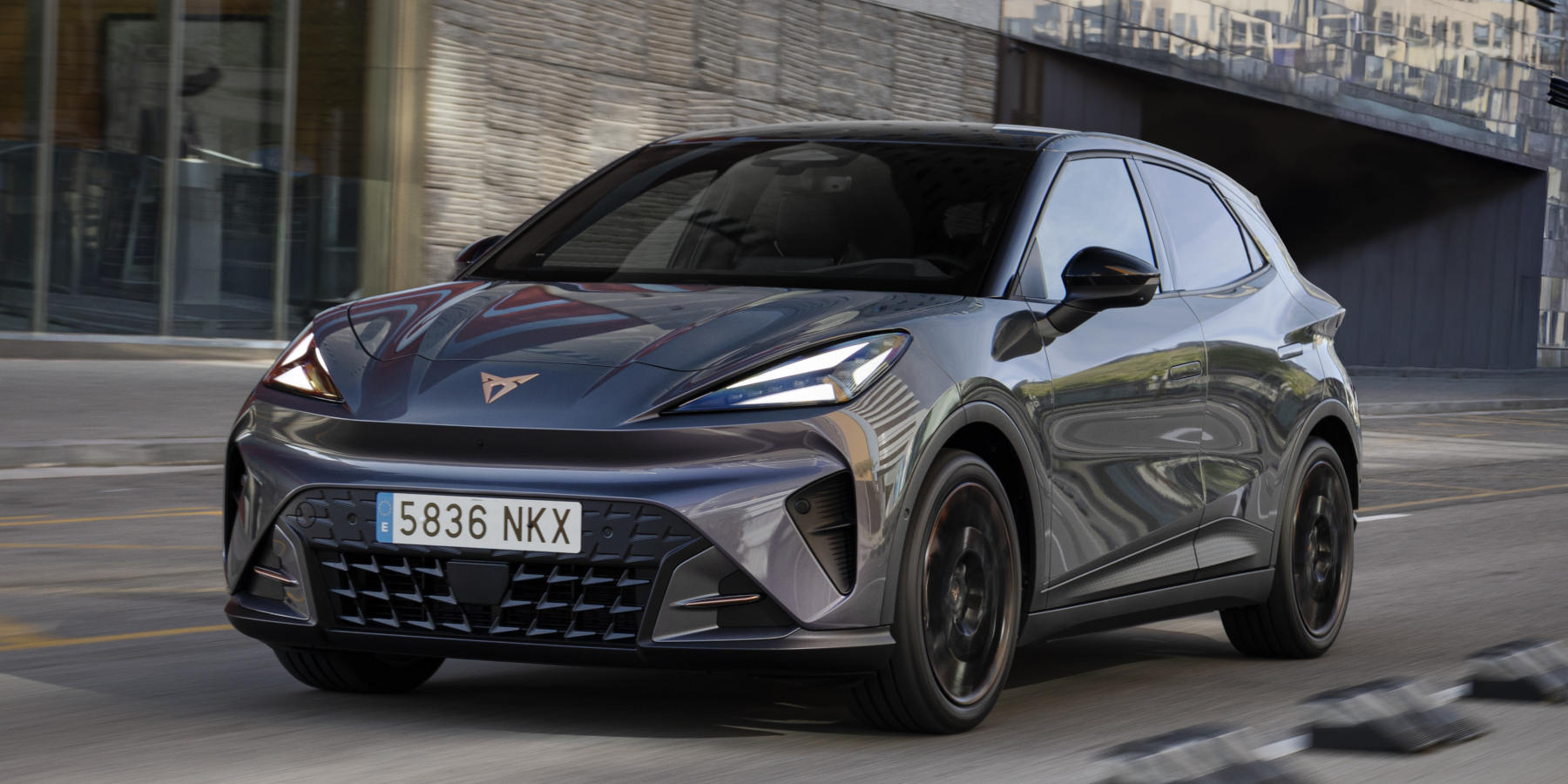 News | Neuer Cupra Raval Plus: Elektro-Stadtwagen erhält erstmals Lithium-Batterie