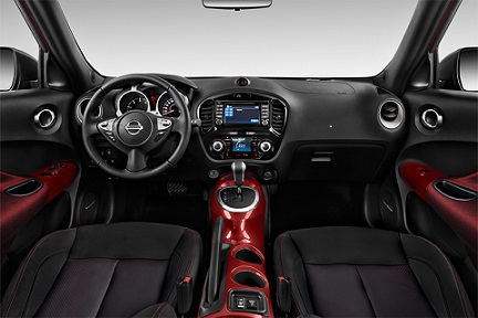 nissan-juke-2015-innen-cockpit